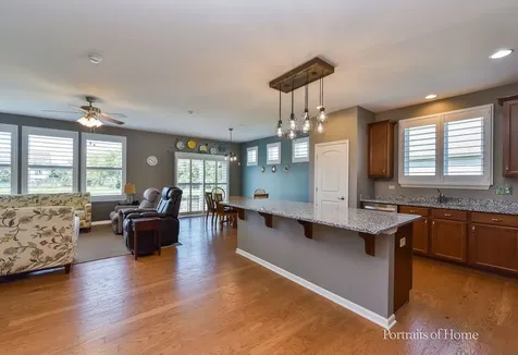 832 Colchester Drive Oswego IL 60543