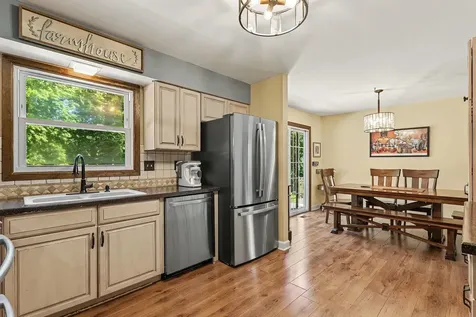 640 Clearview Court Algonquin IL 60102
