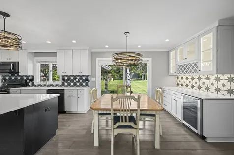 4 Garden Court Prospect Heights IL 60070