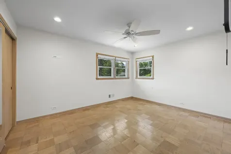 4 Garden Court Prospect Heights IL 60070