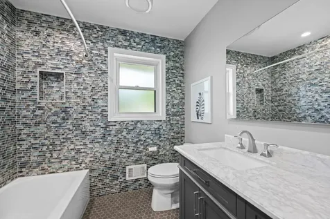 4 Garden Court Prospect Heights IL 60070
