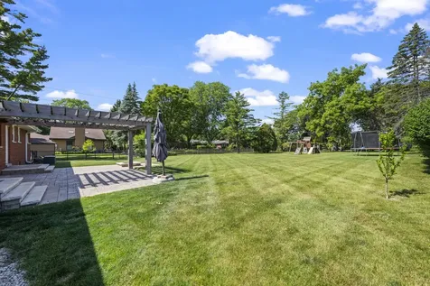 4 Garden Court Prospect Heights IL 60070