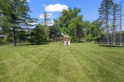 4 Garden Court Prospect Heights IL 60070
