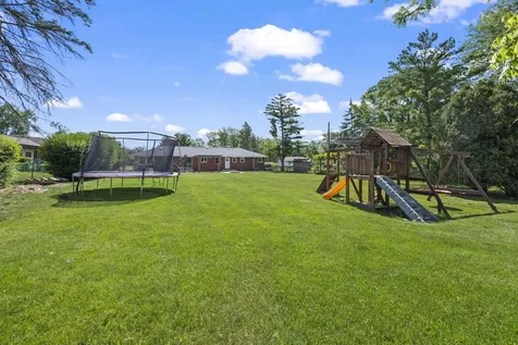 4 Garden Court Prospect Heights IL 60070