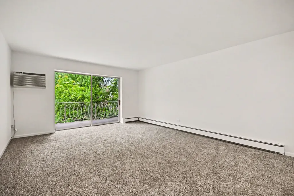 1311 South Finley Road Lombard IL 60148
