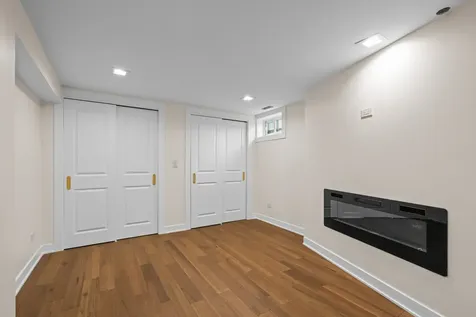 830 Deerfield Road Highland Park IL 60035