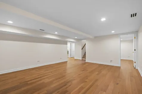 830 Deerfield Road Highland Park IL 60035
