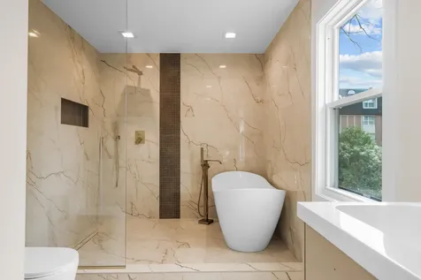830 Deerfield Road Highland Park IL 60035