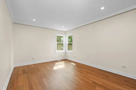 830 Deerfield Road Highland Park IL 60035