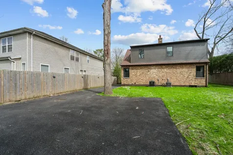830 Deerfield Road Highland Park IL 60035