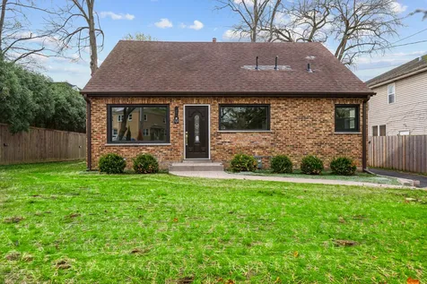 830 Deerfield Road Highland Park IL 60035