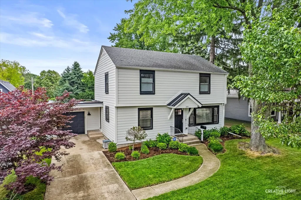 219 Jefferson Street Geneva IL 60134
