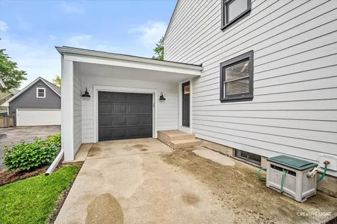219 Jefferson Street Geneva IL 60134