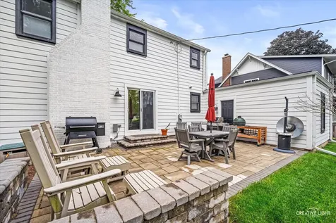 219 Jefferson Street Geneva IL 60134