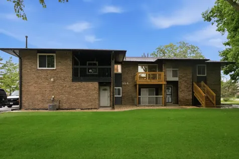 19409 Oakwood Avenue Country Club Hills IL 60478