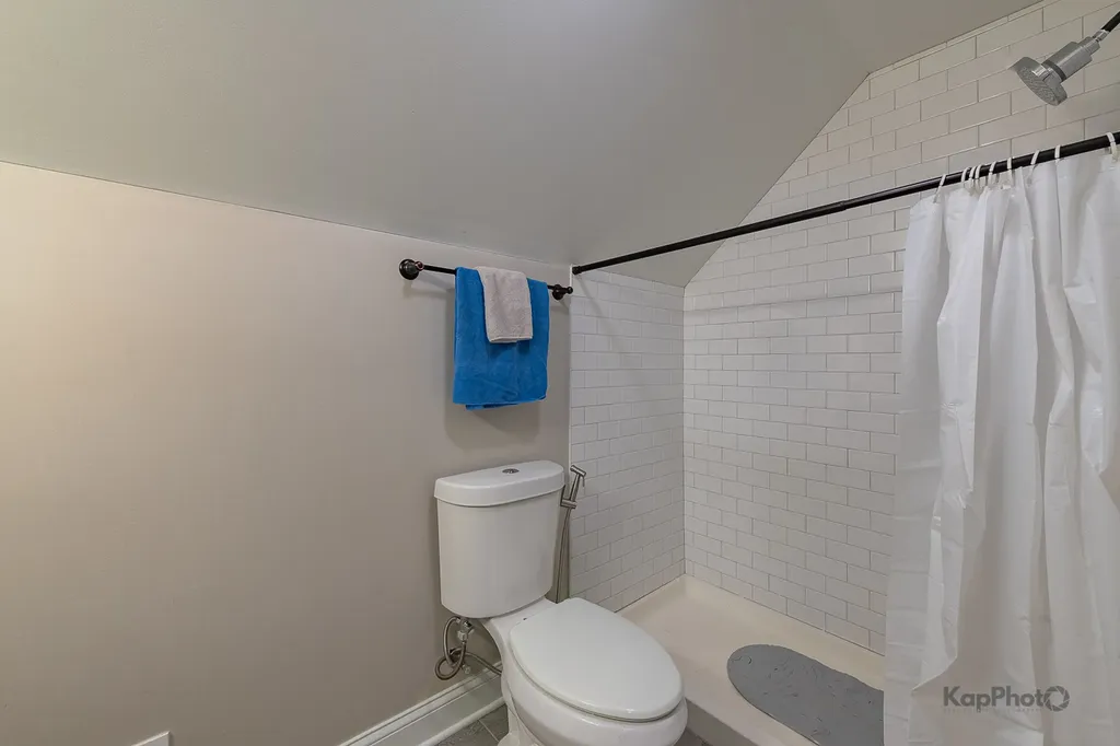 3511 South Washtenaw Avenue Chicago IL 60632