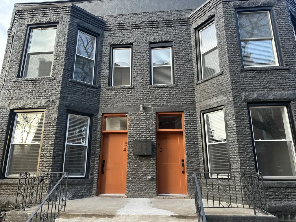 6552 South Champlain Avenue Chicago IL 60637