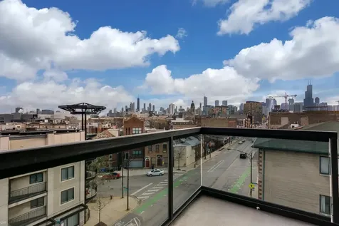 880 North Milwaukee Avenue Chicago IL 60642