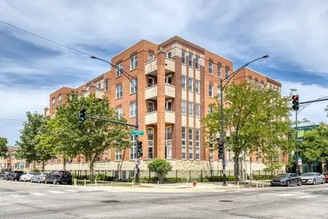 3550 West Montrose Avenue Chicago IL 60618