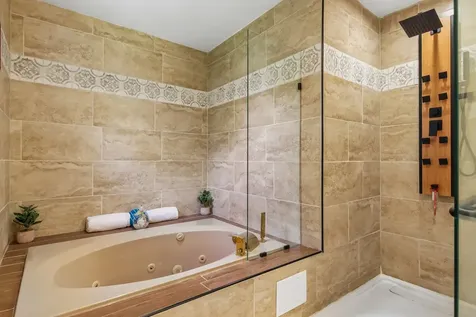 816 Bonnie Brae Lane Bolingbrook IL 60440