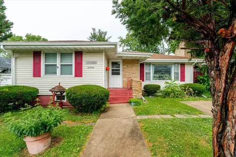 1409 1/2 Mulberry Street Bloomington IL 61701