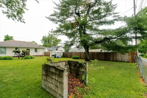 1409 1/2 Mulberry Street Bloomington IL 61701