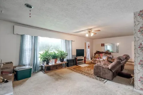 1409 1/2 Mulberry Street Bloomington IL 61701