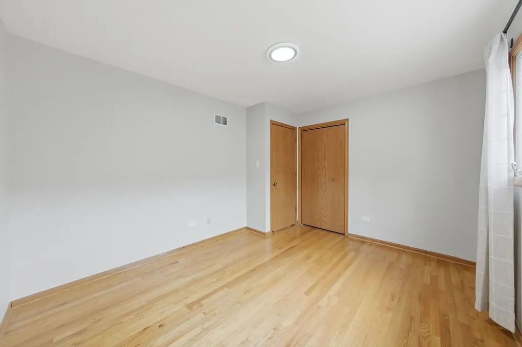 5601 South Sayre Avenue Chicago IL 60638