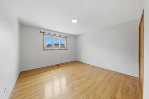 5601 South Sayre Avenue Chicago IL 60638