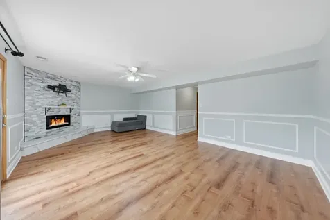 5601 South Sayre Avenue Chicago IL 60638