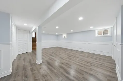 5601 South Sayre Avenue Chicago IL 60638