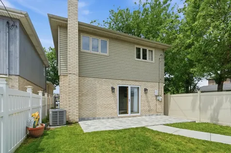 5601 South Sayre Avenue Chicago IL 60638