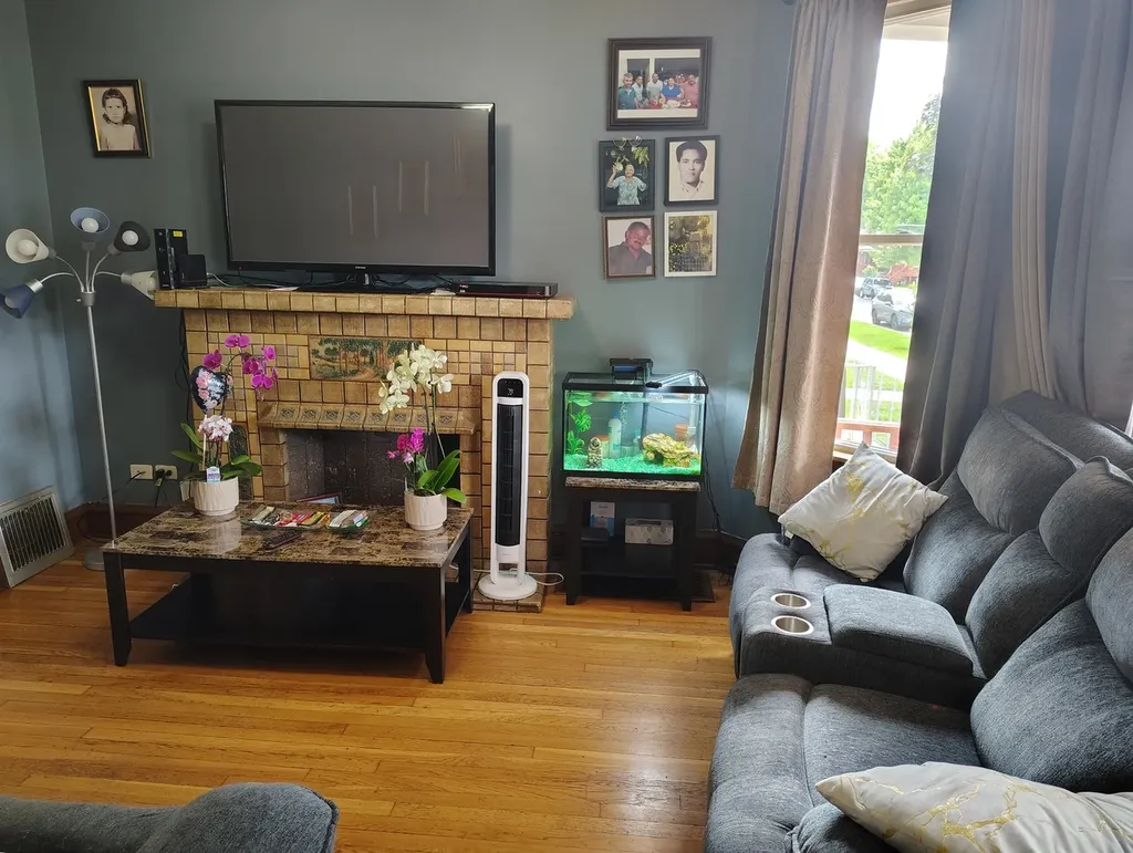 2243 North Kedvale Avenue Chicago IL 60639