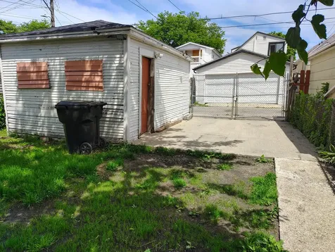 2243 North Kedvale Avenue Chicago IL 60639