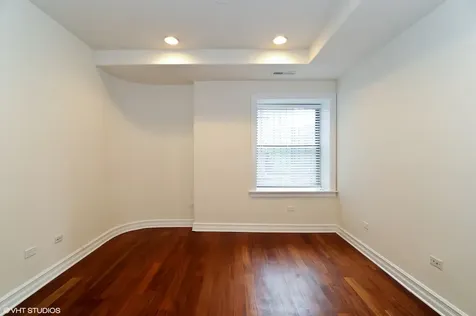 323 West Webster Avenue Chicago IL 60614
