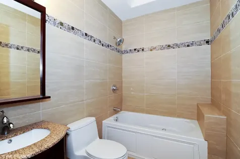 323 West Webster Avenue Chicago IL 60614