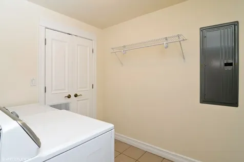 323 West Webster Avenue Chicago IL 60614