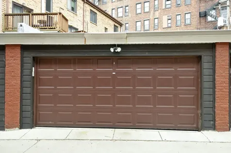 323 West Webster Avenue Chicago IL 60614