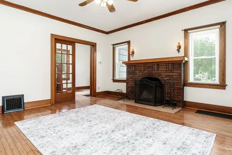 412 North State Street Belvidere IL 61008