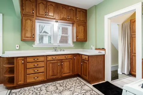 412 North State Street Belvidere IL 61008
