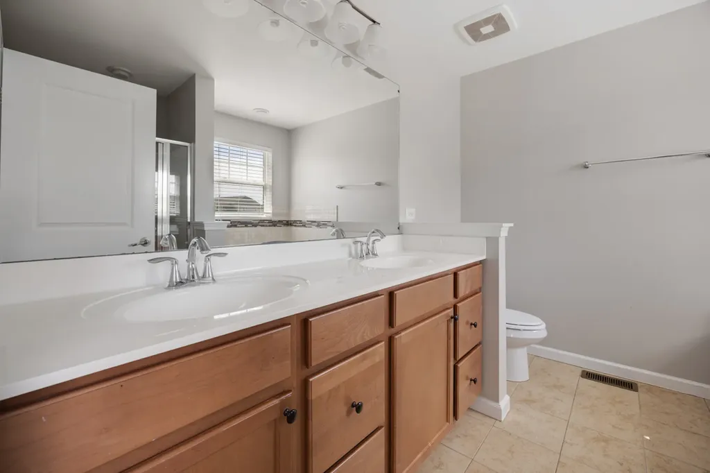 3563 Gabrielle Lane Aurora IL 60504