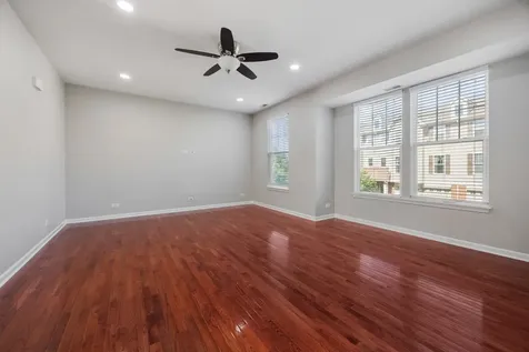 3563 Gabrielle Lane Aurora IL 60504