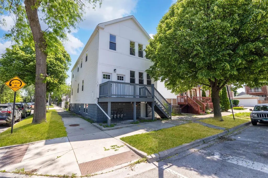 4201 South Normal Avenue Chicago IL 60609