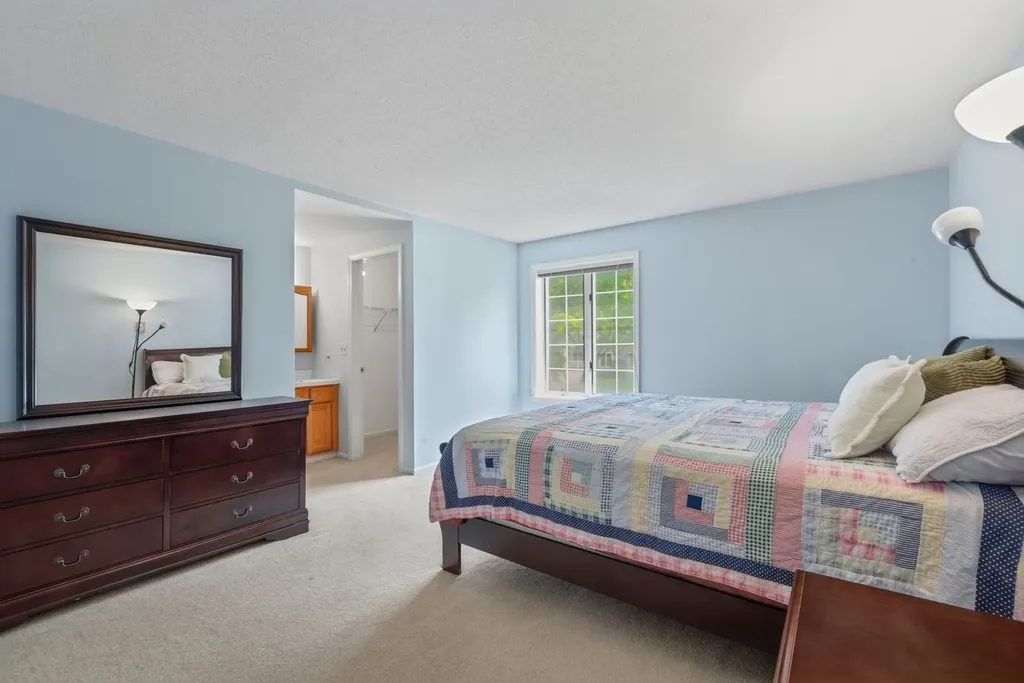 326 Park Avenue Clarendon Hills IL 60514