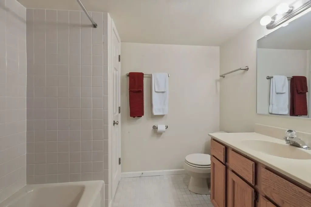 326 Park Avenue Clarendon Hills IL 60514