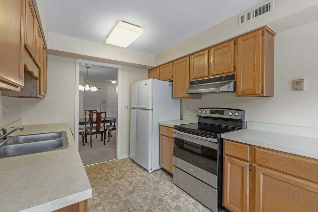 326 Park Avenue Clarendon Hills IL 60514