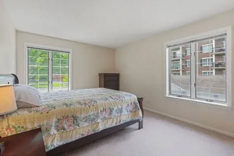 326 Park Avenue Clarendon Hills IL 60514