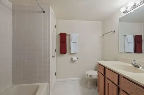 326 Park Avenue Clarendon Hills IL 60514