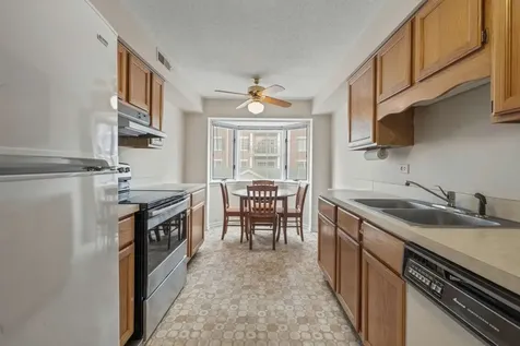 326 Park Avenue Clarendon Hills IL 60514