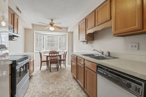 326 Park Avenue Clarendon Hills IL 60514